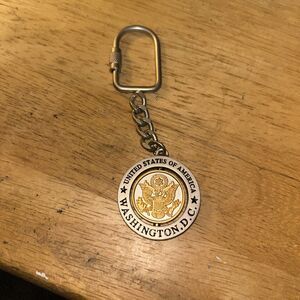 Washington D.C. Keychain Spinner Fob Key Ring Travel Souvenir US Capitol Silver